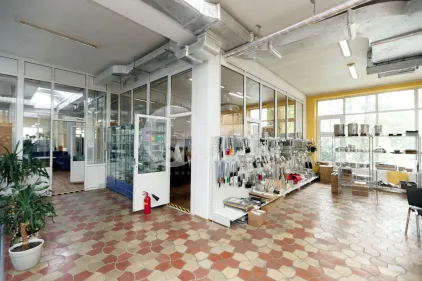 Комм. помещение, Ботаника, ДАЧИЯ