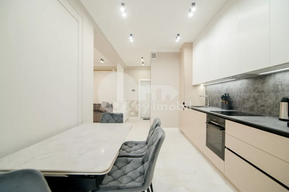 Квартира, Центр, ТРИКОЛОРУЛУЙ