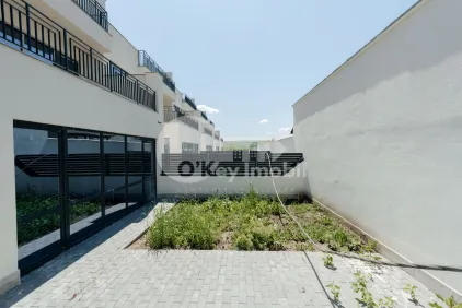 Таунхаус, КОЖУШНА