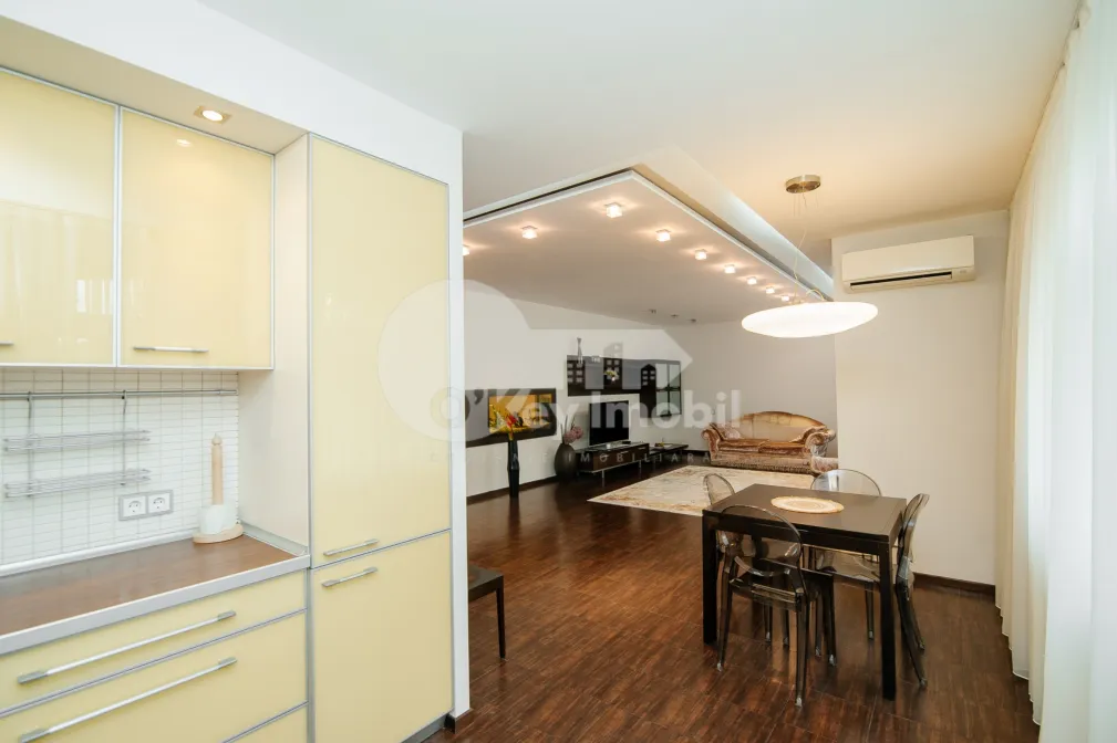 Квартира, Центр, МИХАЙ ЕМИНЕСКУ