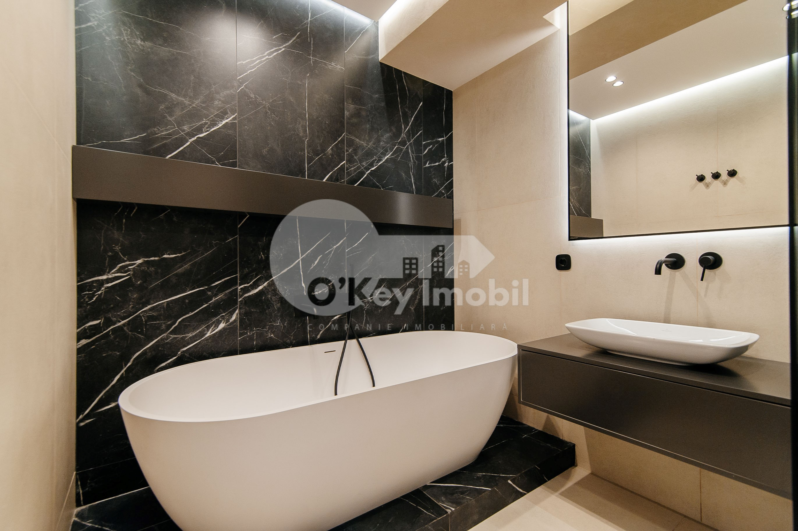 Apartament, Centru, PAN HALIPPA