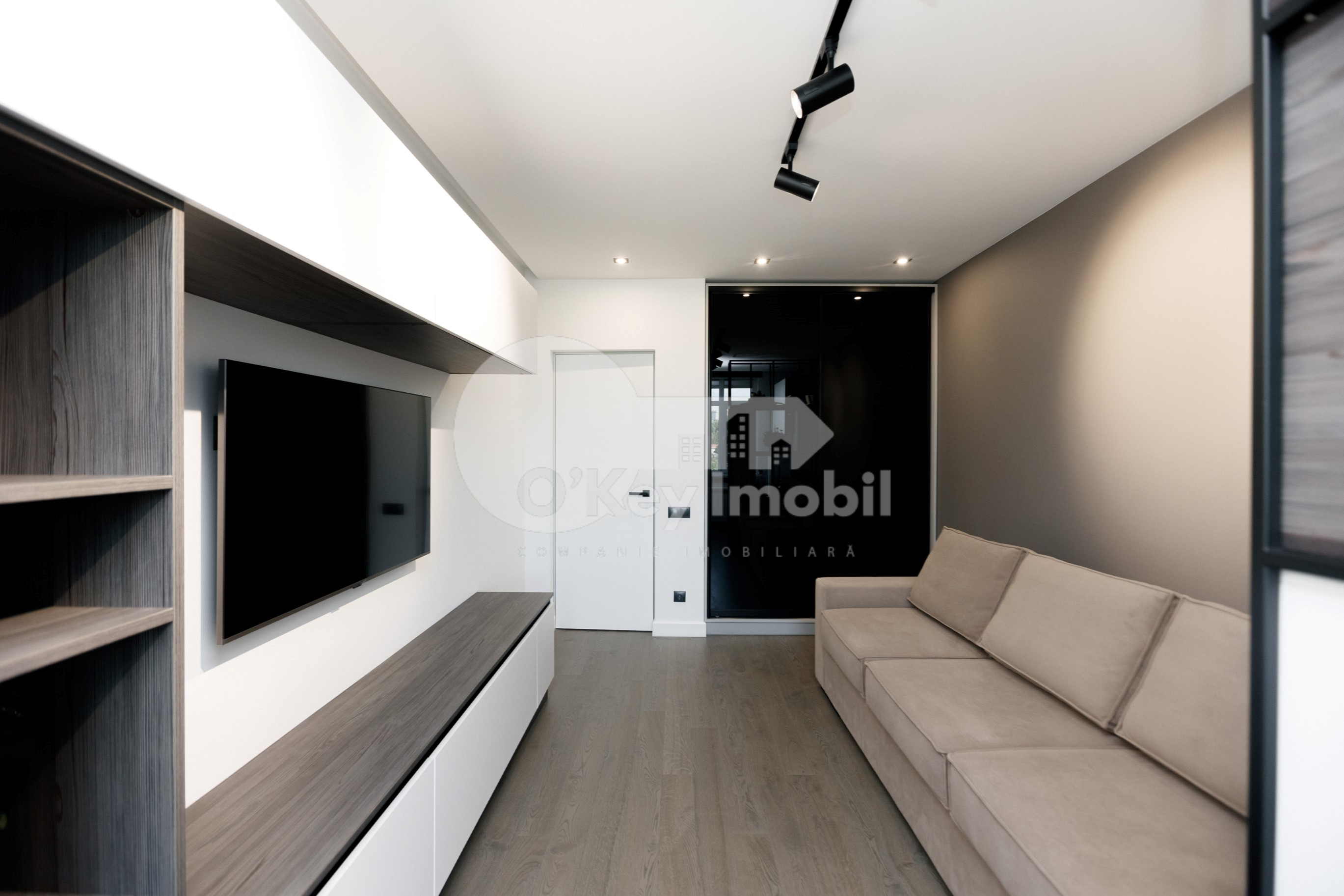 Penthouse, Centru, GHEORGHE CAȘU