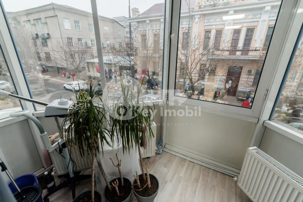 Spațiu comercial, Centru