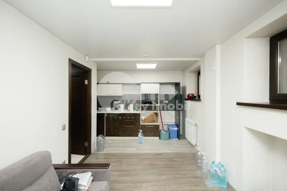 Oficiu, Centru, GRIGORE VIERU