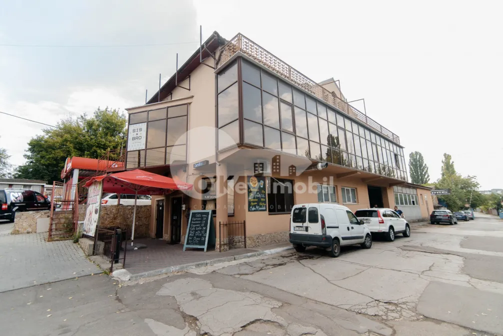 Spațiu comercial, Poșta Veche