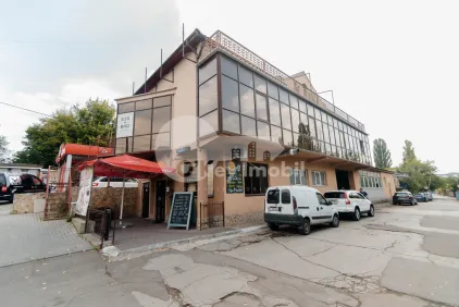 Spațiu comercial, Poșta Veche