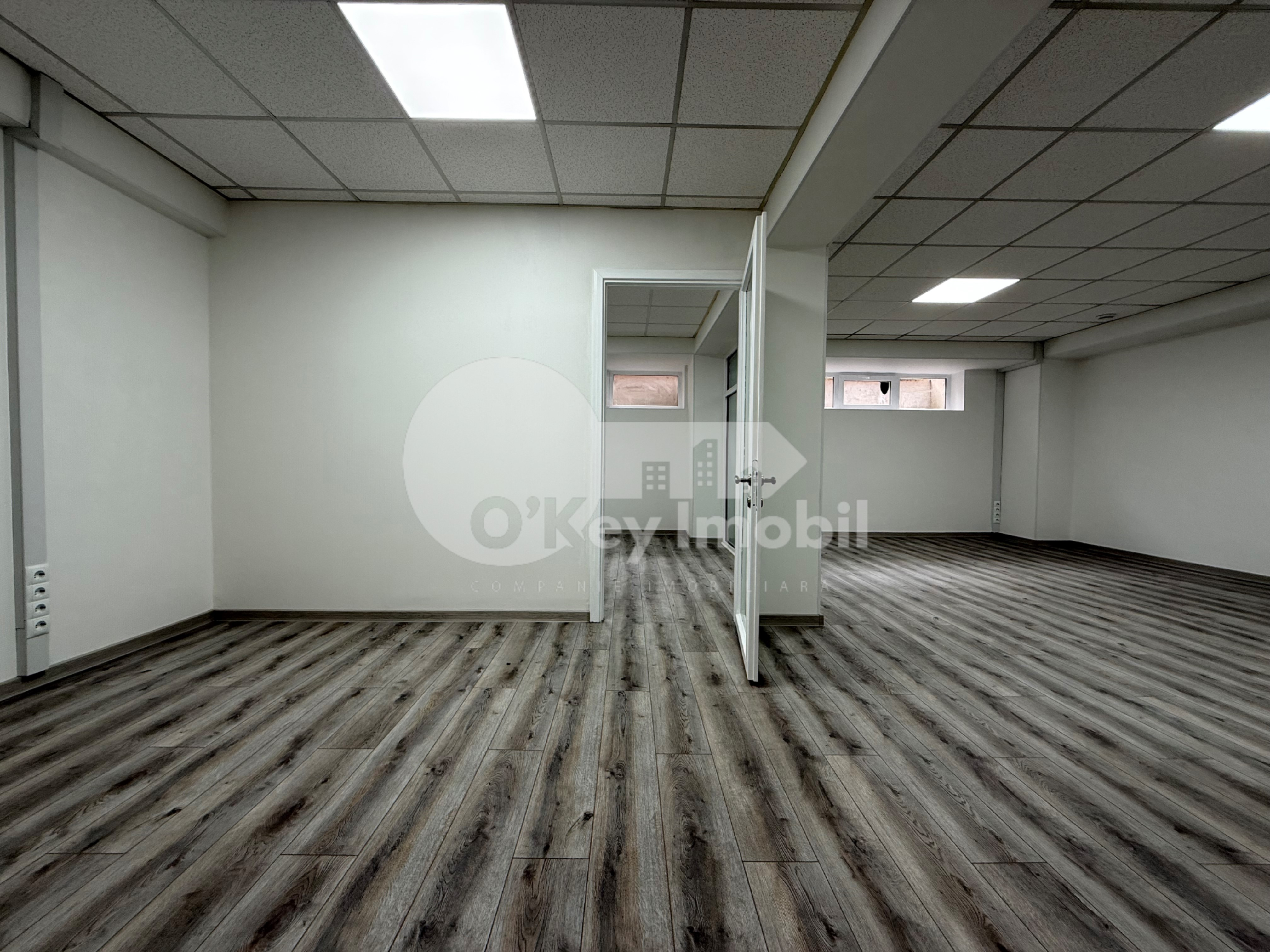 Oficiu, Centru, PETRU RAREȘ