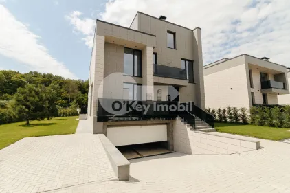 Дом, Ботаника, ПЭШУНИЛОР