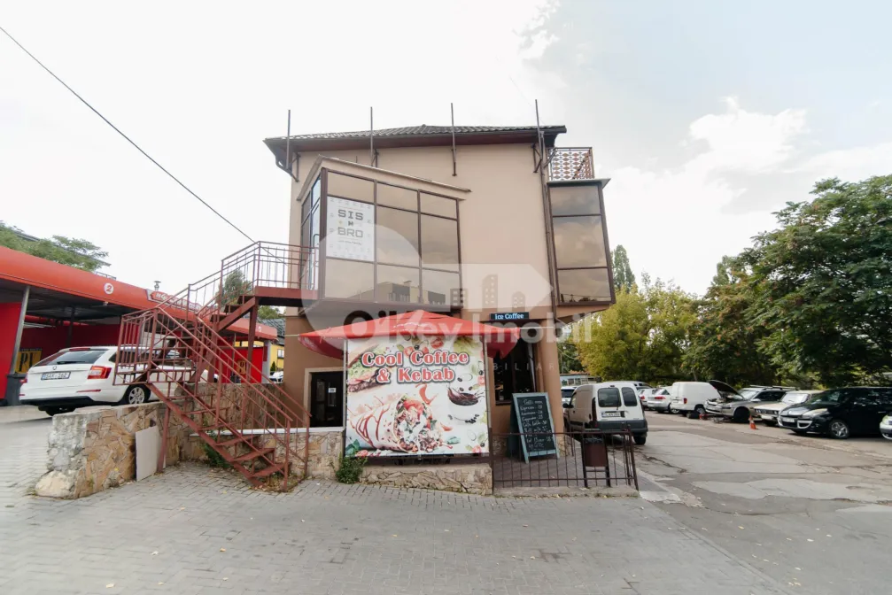 Spațiu comercial, Poșta Veche