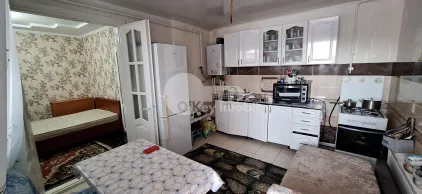 Apartament, IALOVENI