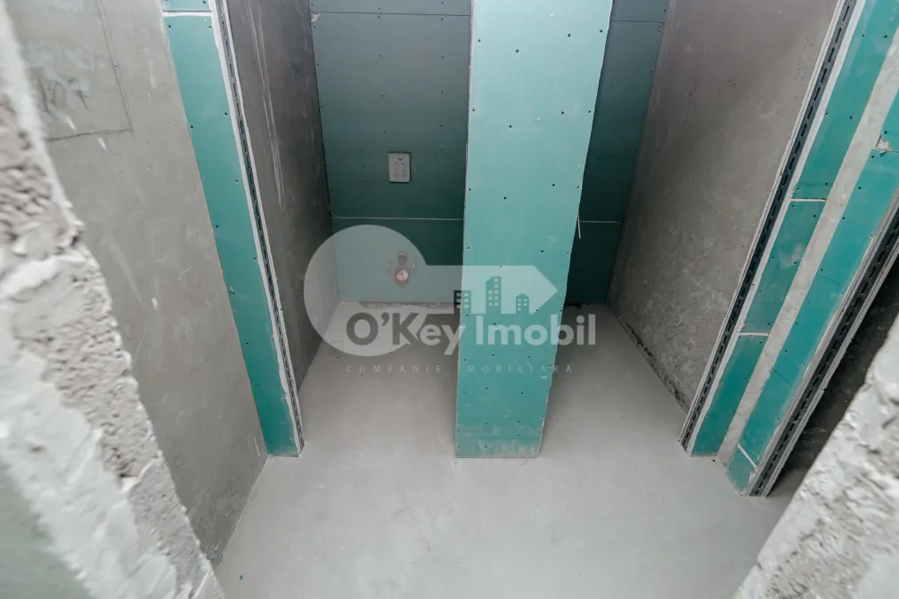 Офис, Центр, МИХАЙ ЕМИНЕСКУ