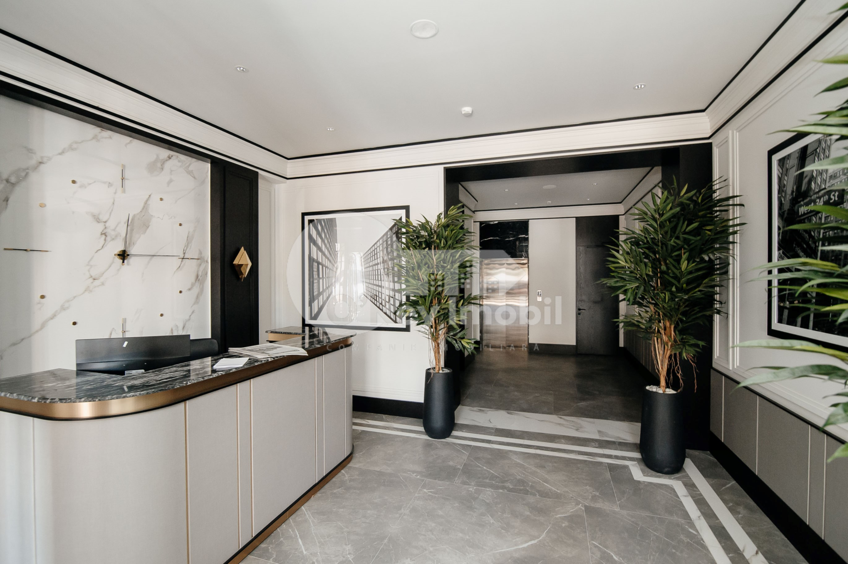 Oficiu, Centru, MIHAI EMINESCU