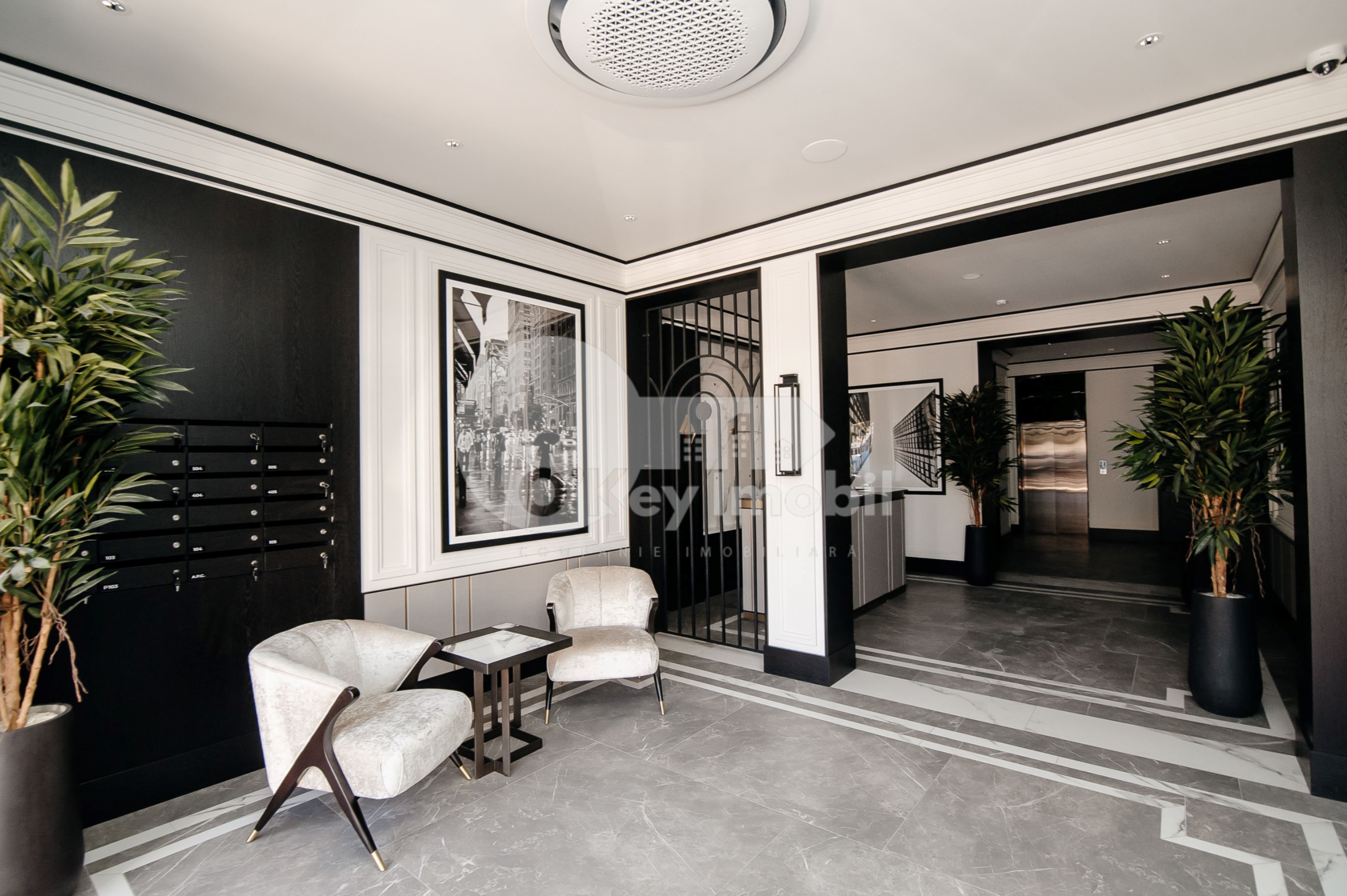 Oficiu, Centru, MIHAI EMINESCU