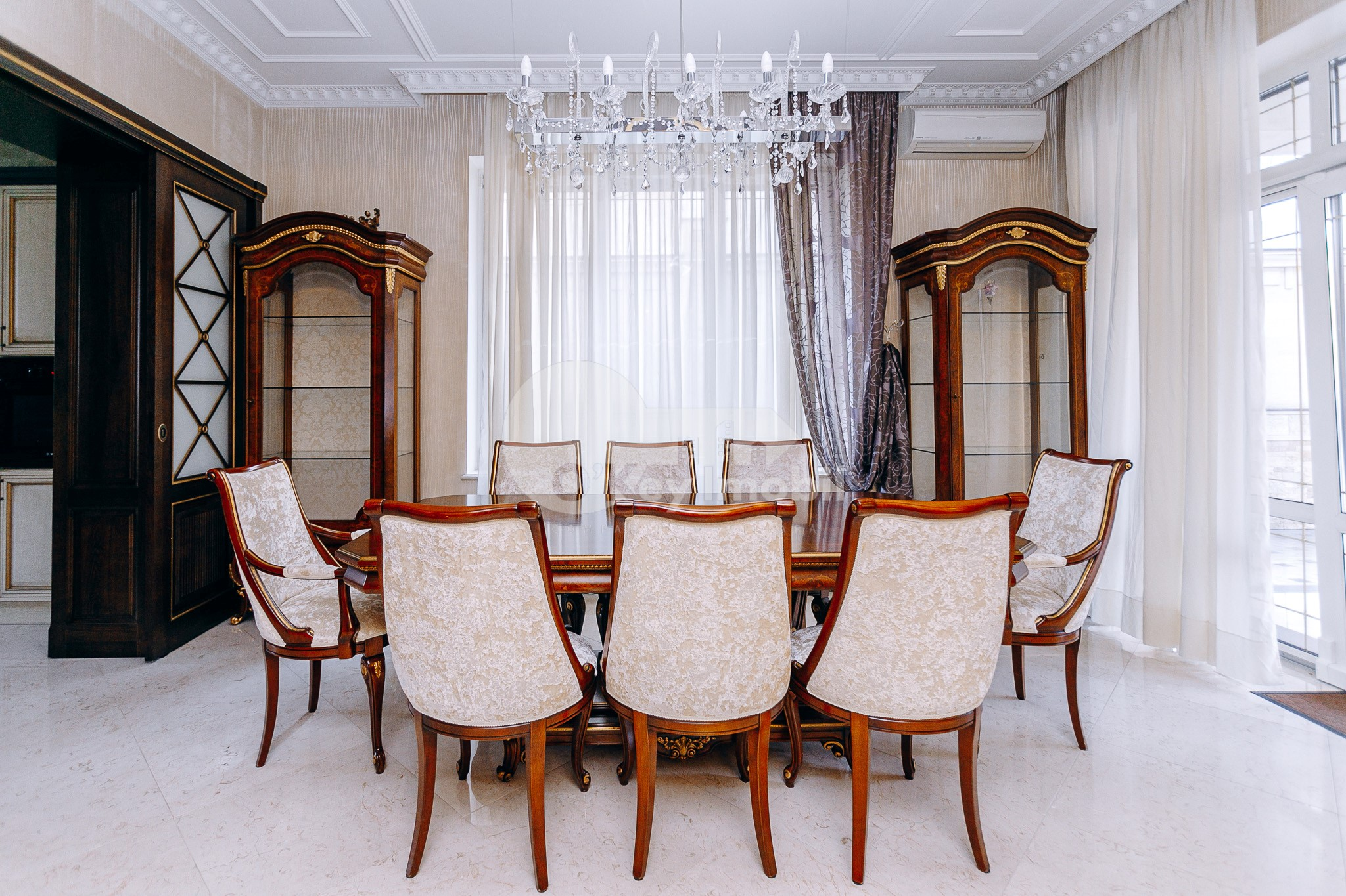 Casă, Telecentru, DRUMUL VIILOR