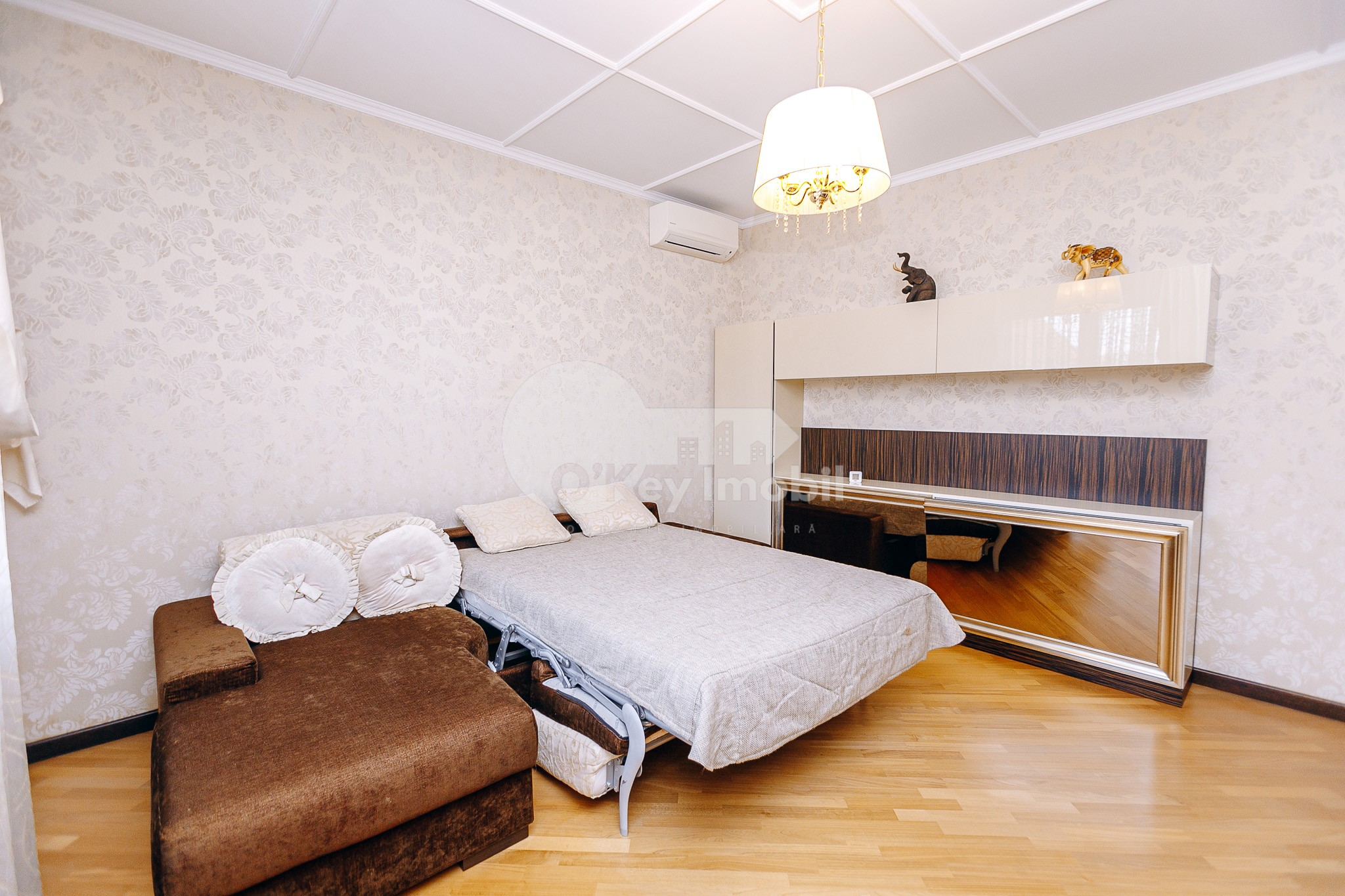 Casă, Telecentru, DRUMUL VIILOR