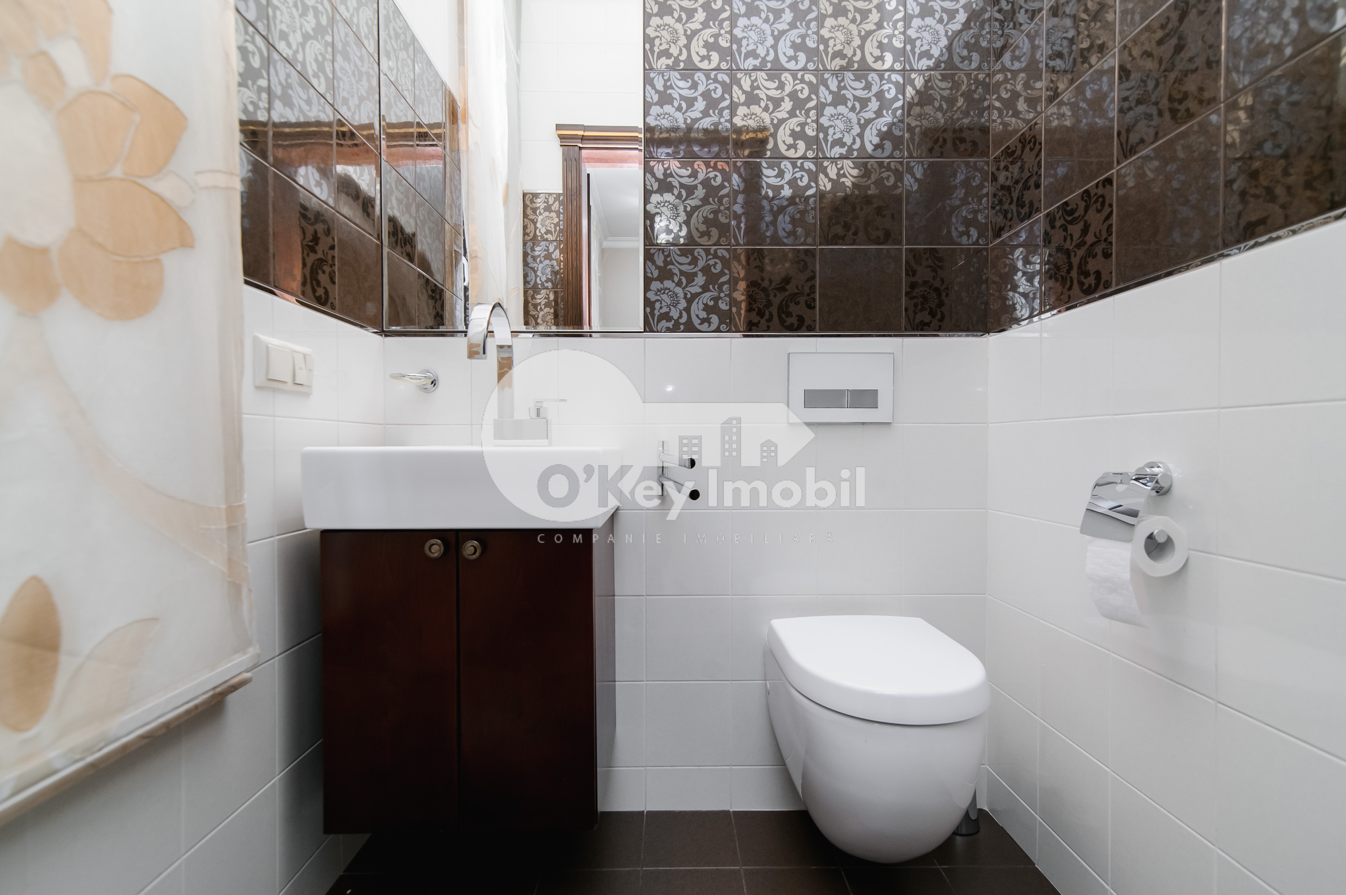 Casă, Telecentru, DRUMUL VIILOR