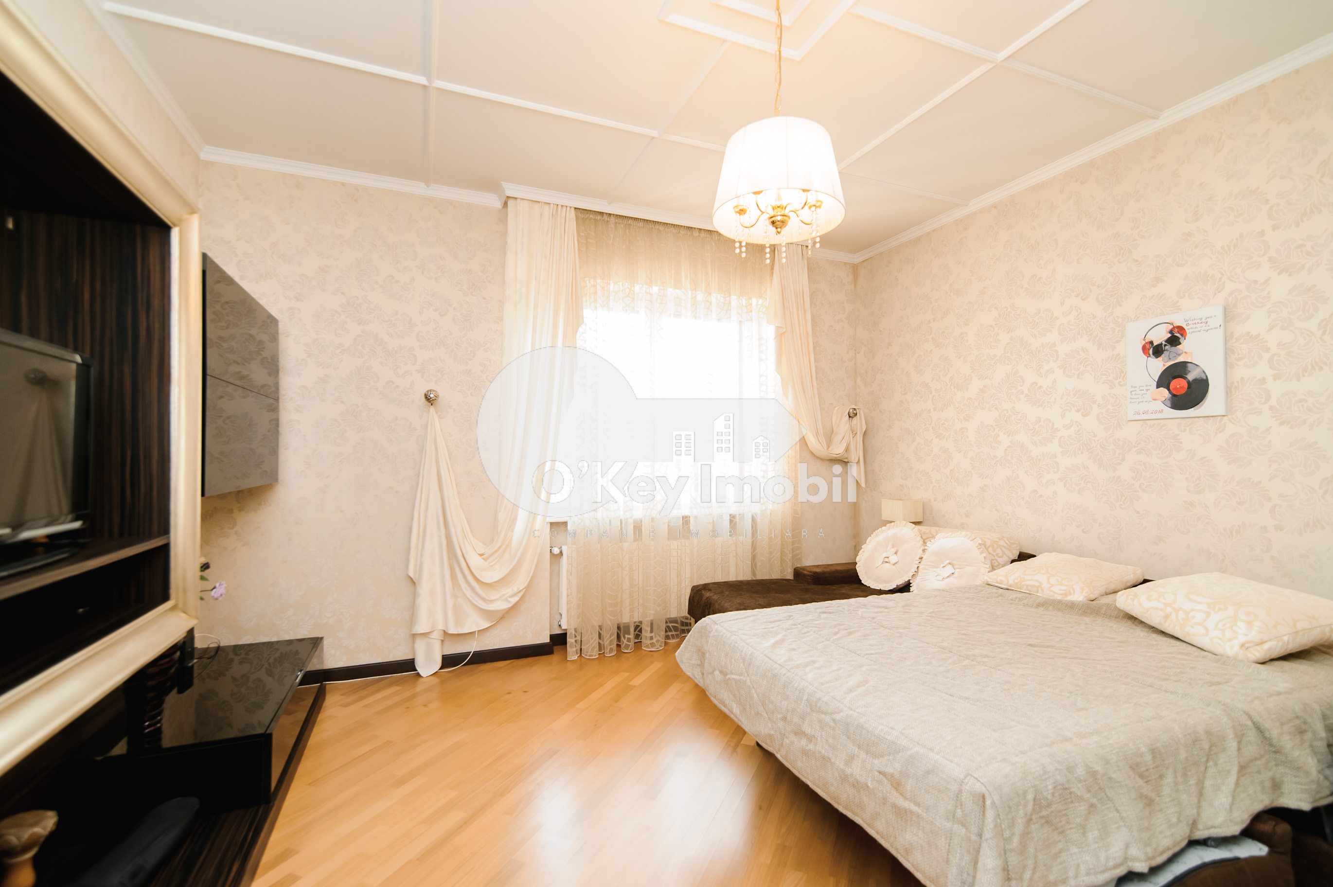 Casă, Telecentru, DRUMUL VIILOR