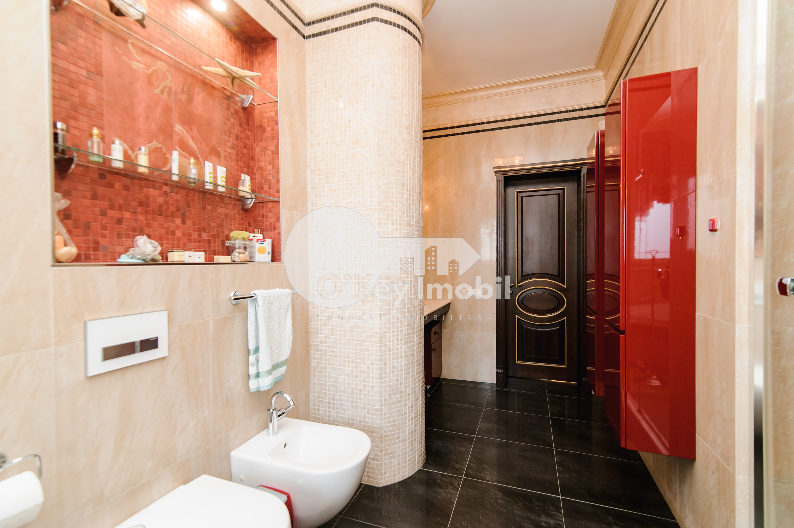 Casă, Telecentru, DRUMUL VIILOR