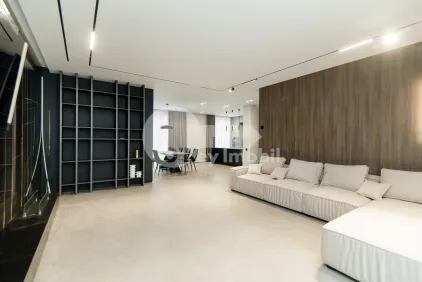 Дом, Ботаника, ПЭШУНИЛОР