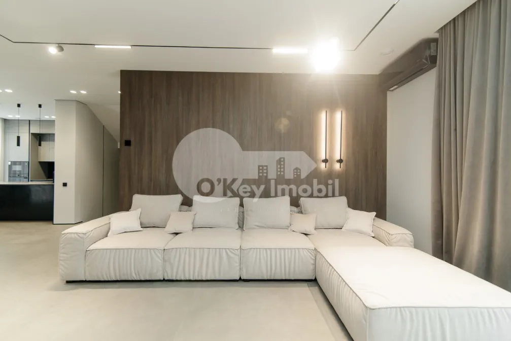 Дом, Ботаника, ПЭШУНИЛОР