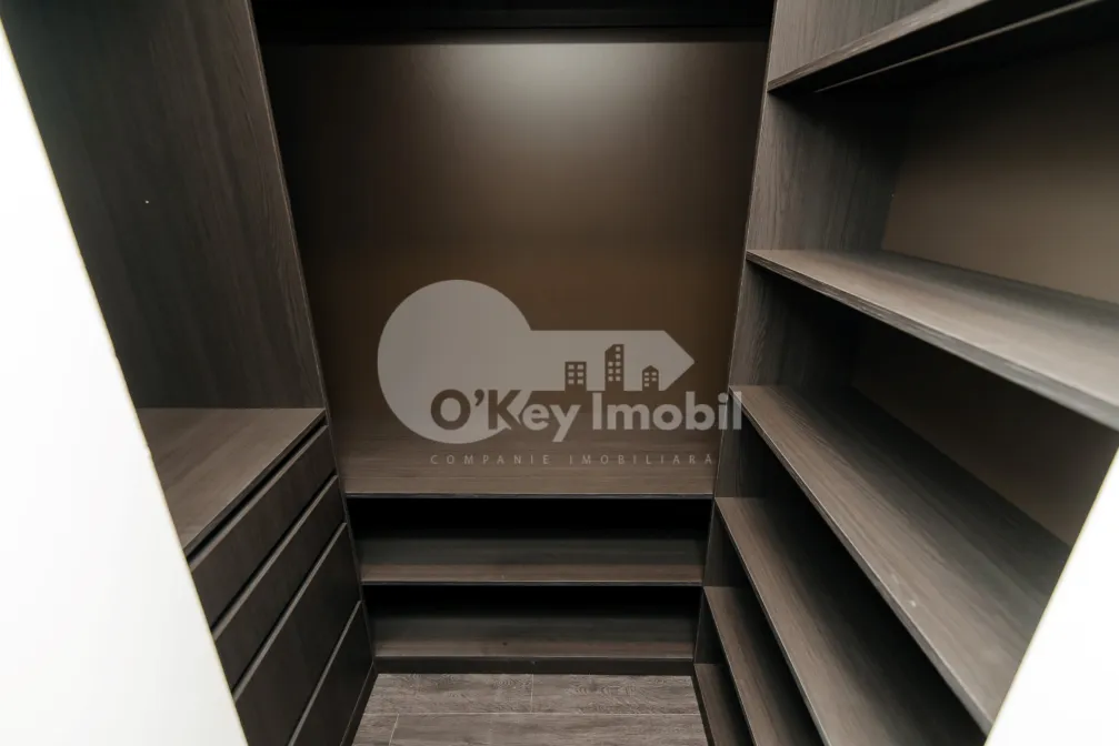 Дом, Ботаника, ПЭШУНИЛОР