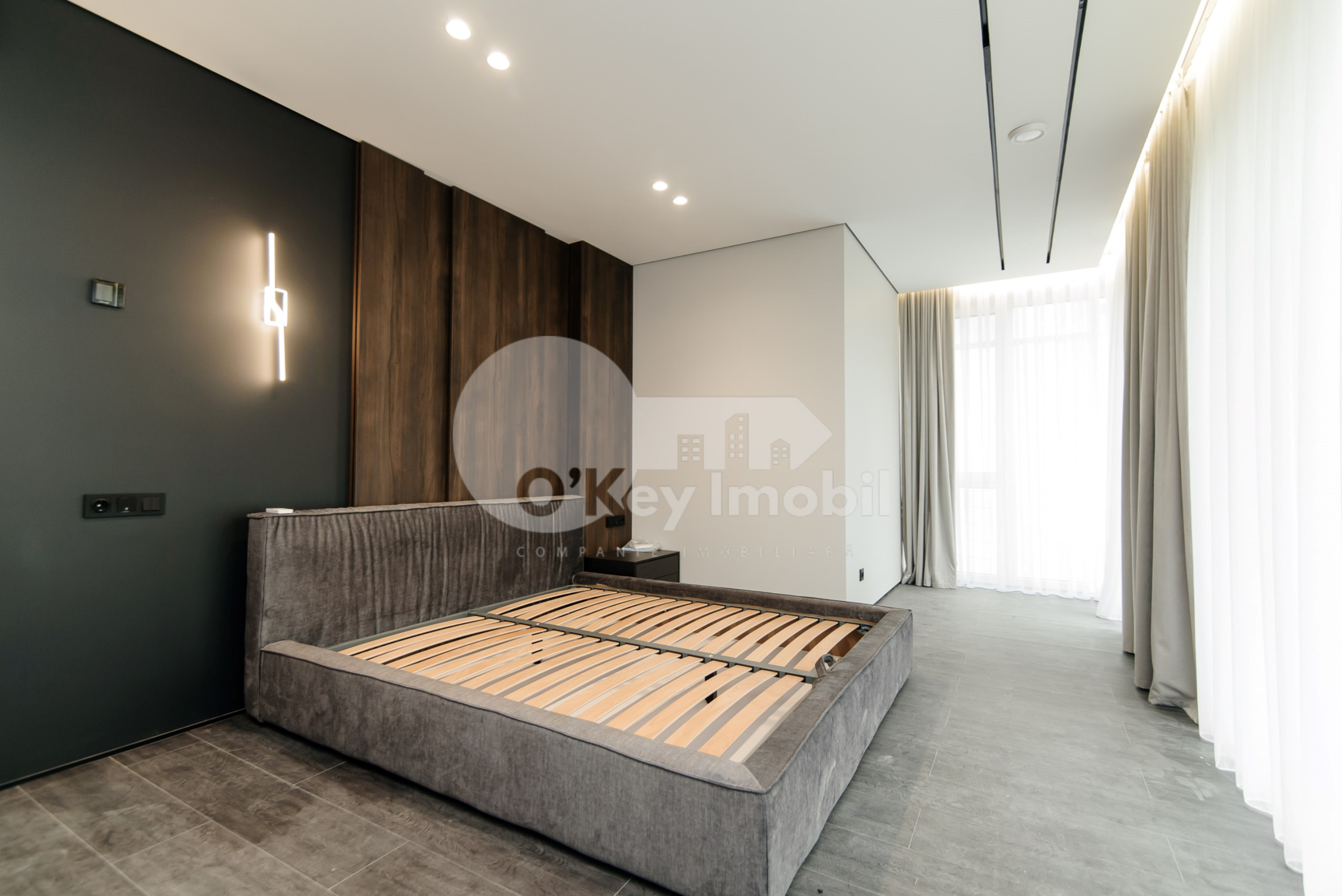 Casă, Botanica, PĂȘUNILOR