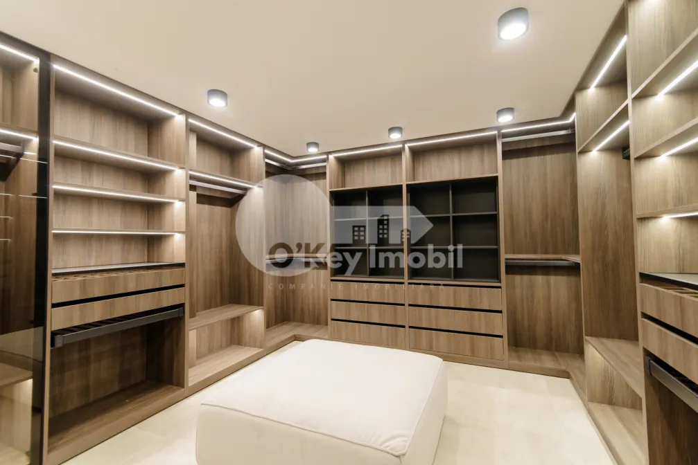 Дом, Ботаника, ПЭШУНИЛОР