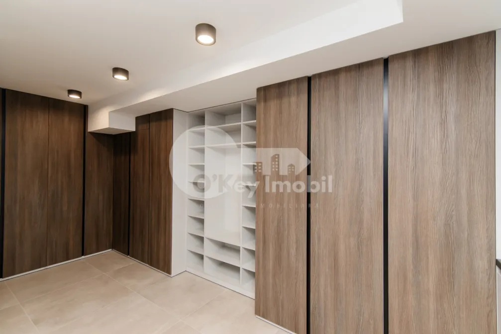 Дом, Ботаника, ПЭШУНИЛОР