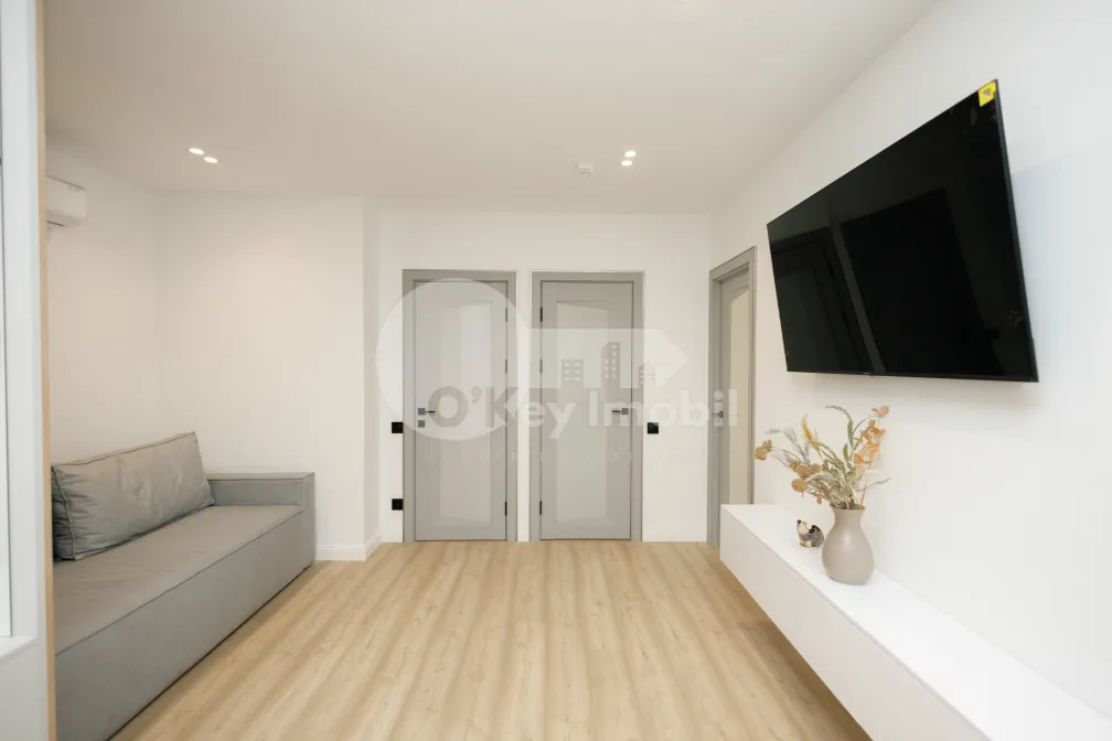 Apartament, Râșcani, RENAȘTERII NAȚIONALE