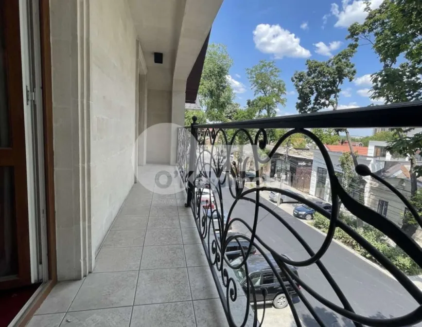 Oficiu, Centru, BERNARDAZZI