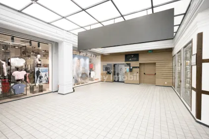 Офис, Буюканы, КАЛЯ ЕШИЛОР