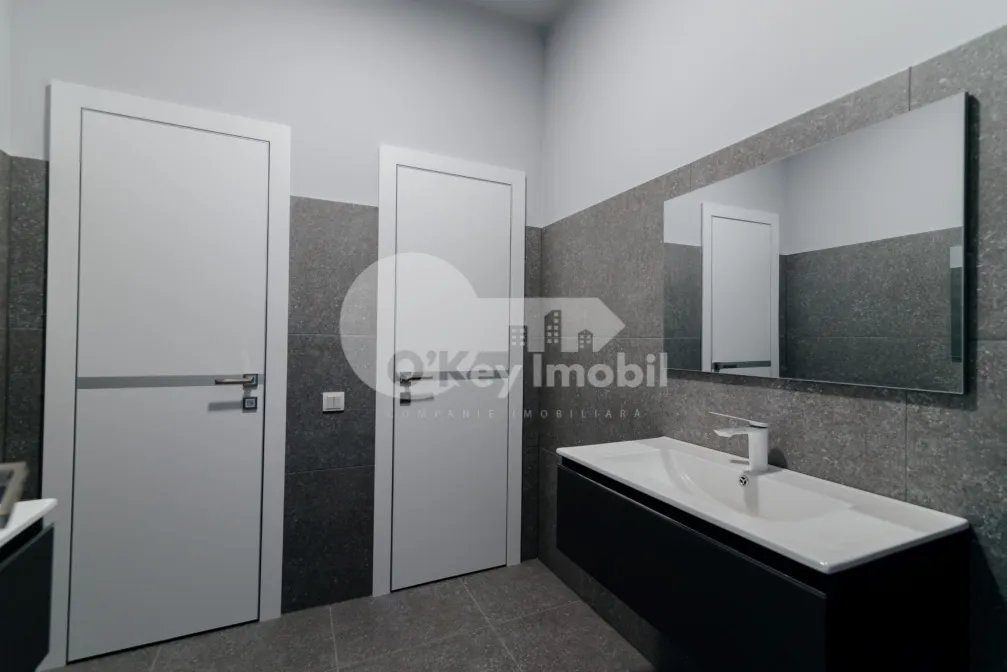 Комм. помещение, Центр, МИТРОПОЛИТ ДОСОФТЕЙ