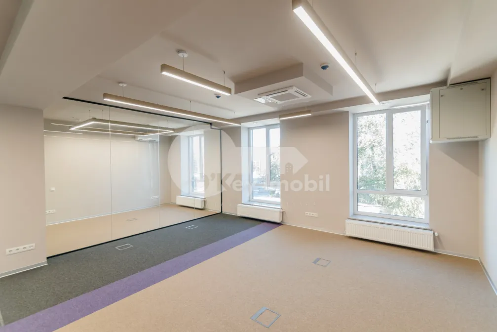 Комм. помещение, Центр, МИТРОПОЛИТ ДОСОФТЕЙ