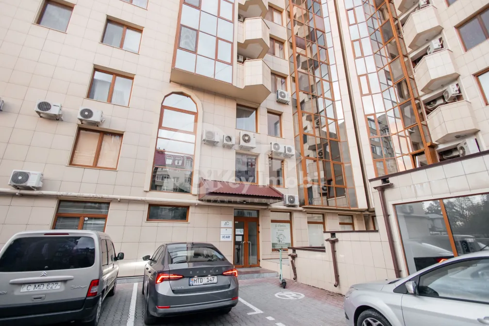 Oficiu, Centru, ȘTEFAN CEL MARE