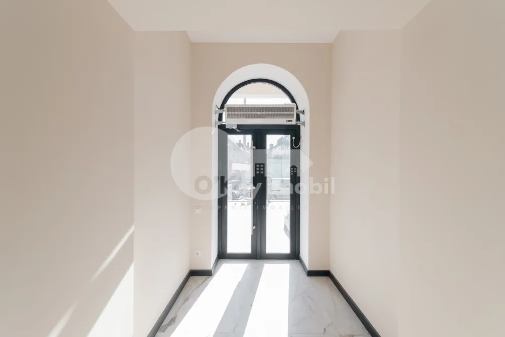 Комм. помещение, Центр, ТИГИНА