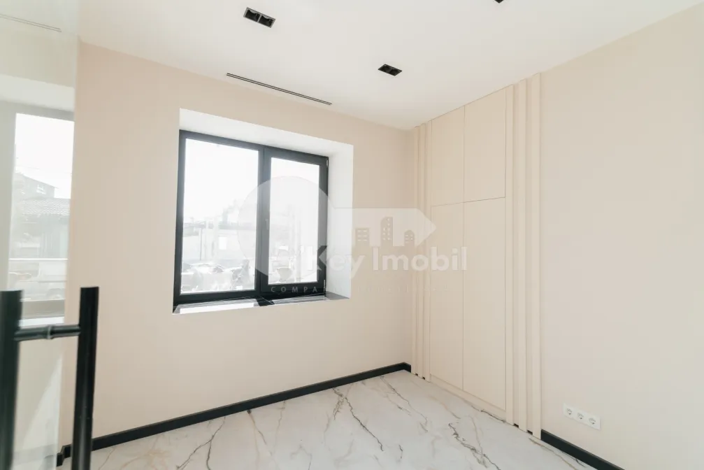 Комм. помещение, Центр, ТИГИНА