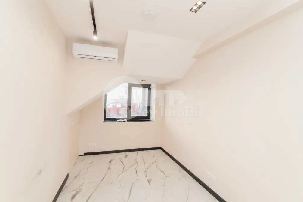 Комм. помещение, Центр, ТИГИНА