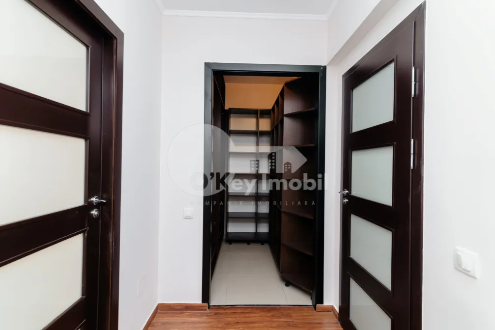 Apartament, Centru, PETRU RAREȘ