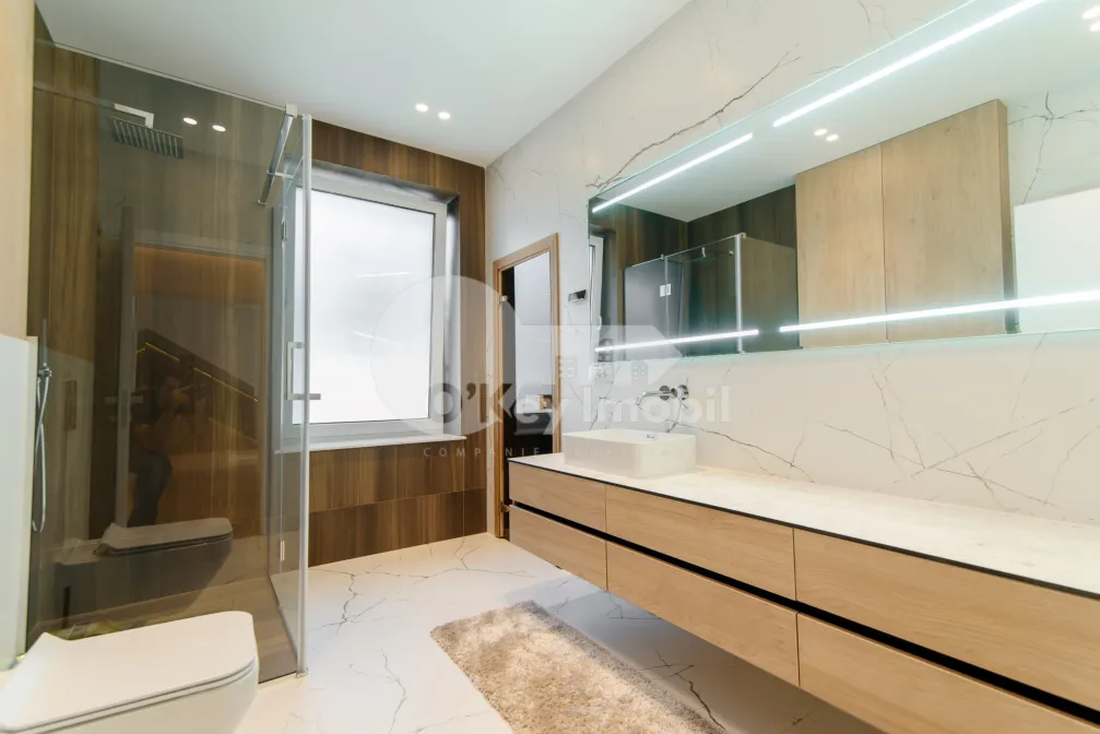 Дом, ДУМБРАВА