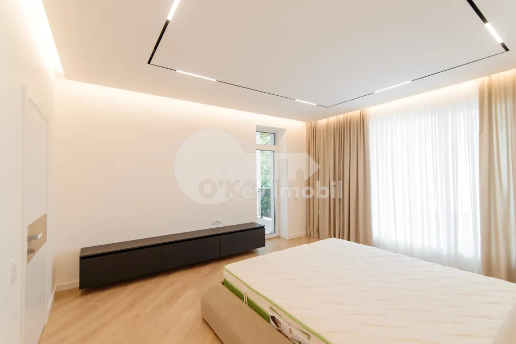 Дом, ДУМБРАВА