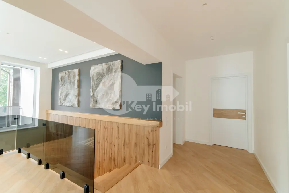 Дом, ДУМБРАВА