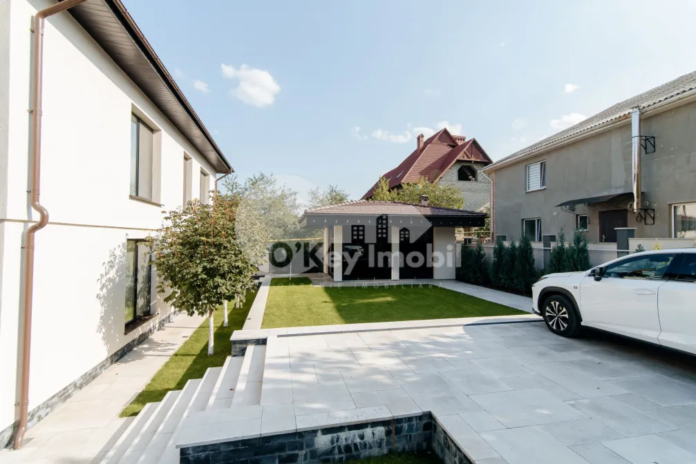 Дом, ДУМБРАВА