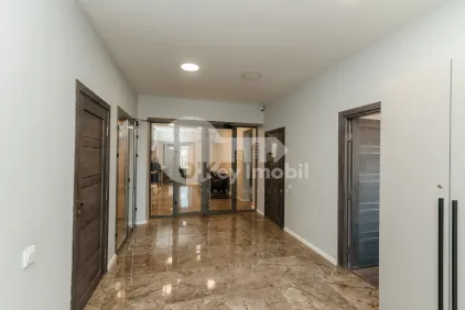 Офис, Ботаника, МУНЧЕШТЬ