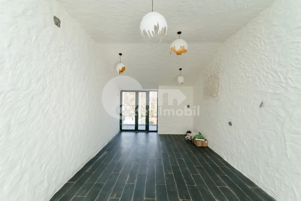 Офис, Центр, А. МАТЕЕВИЧ