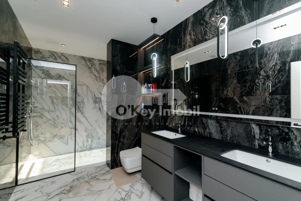 Duplex, Botanica, PĂȘUNILOR