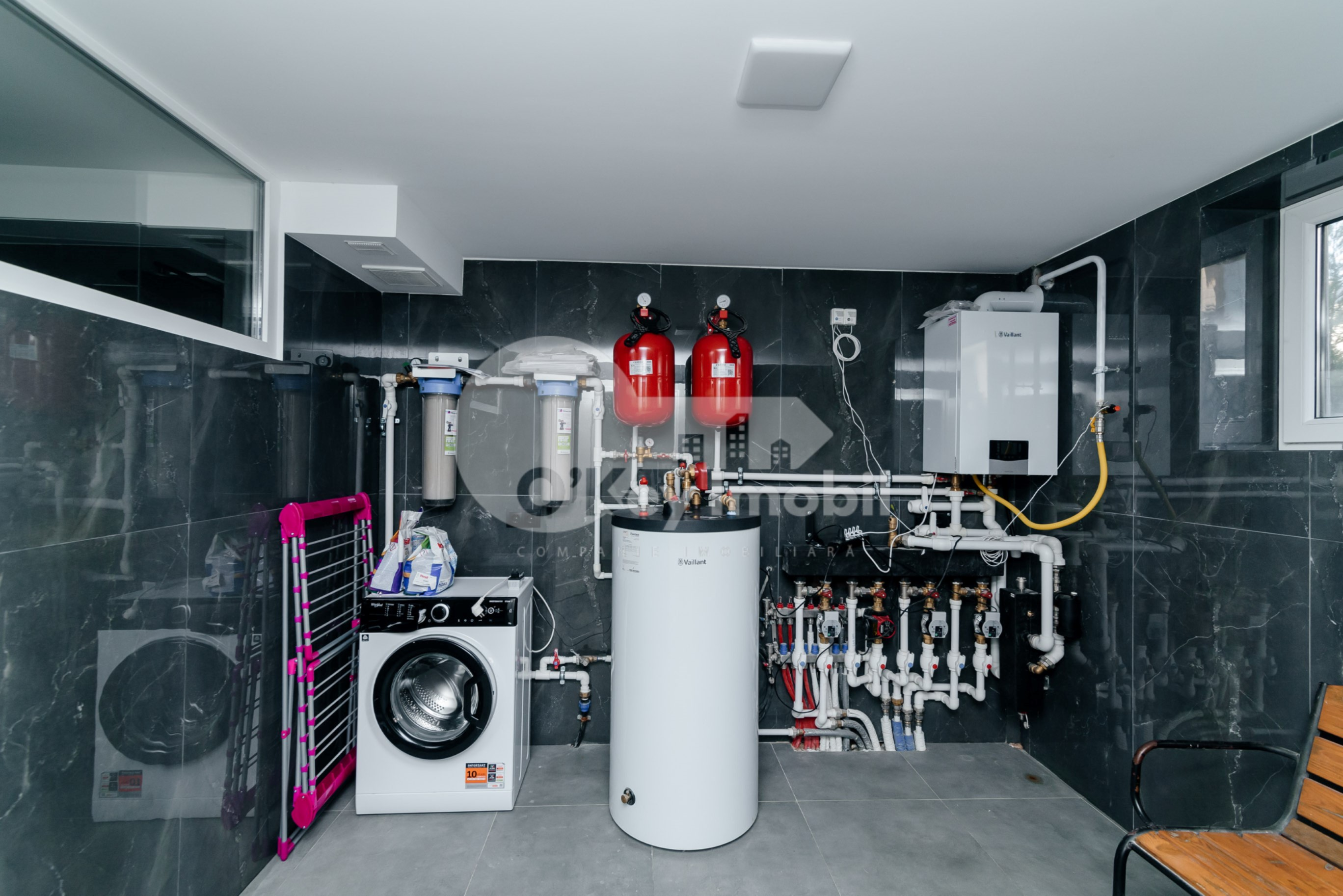 Duplex, Botanica, PĂȘUNILOR