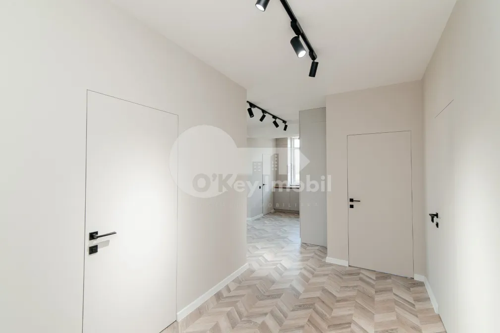Apartament, Poșta Veche
