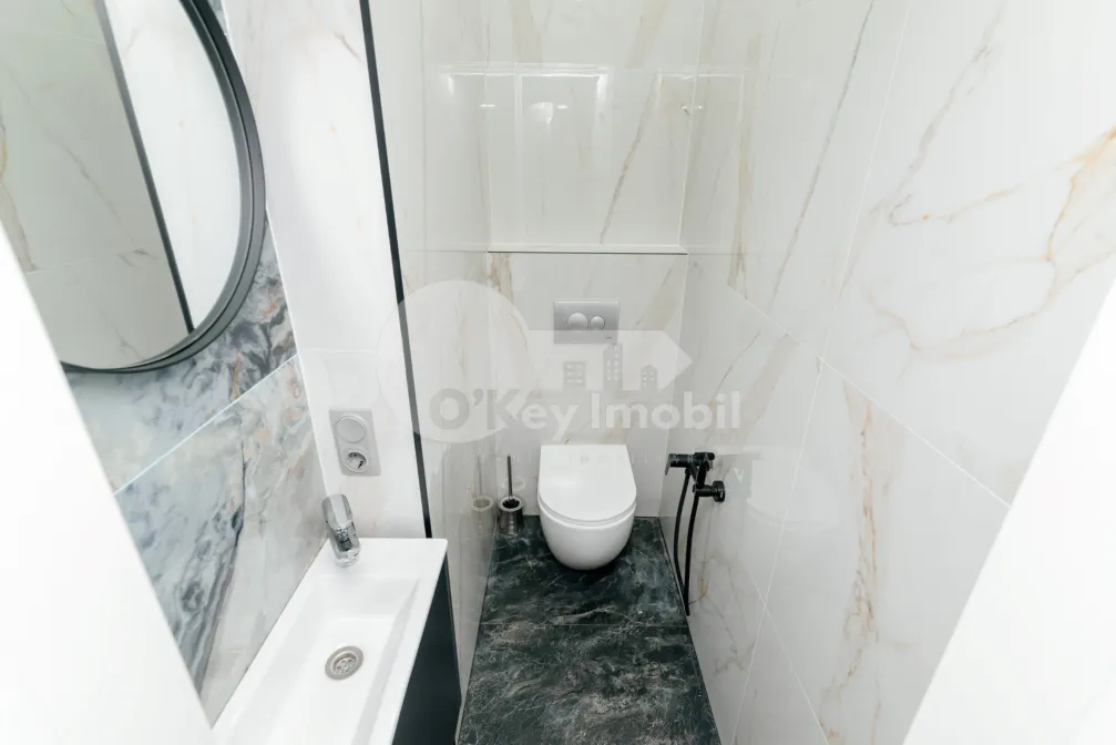 Apartament, Centru, PETRU MOVILĂ