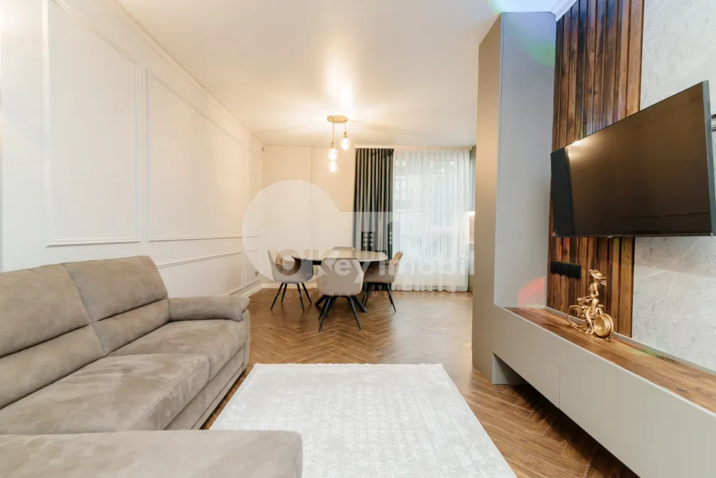 Apartament, Centru, PETRU MOVILĂ