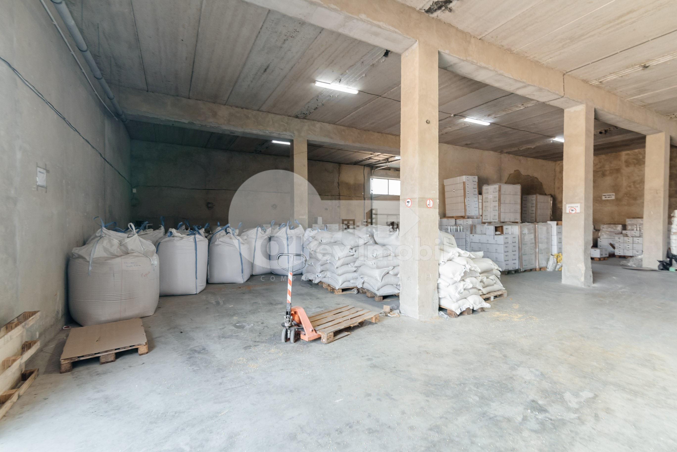 Spațiu comercial, Botanica, MUNCEȘTI